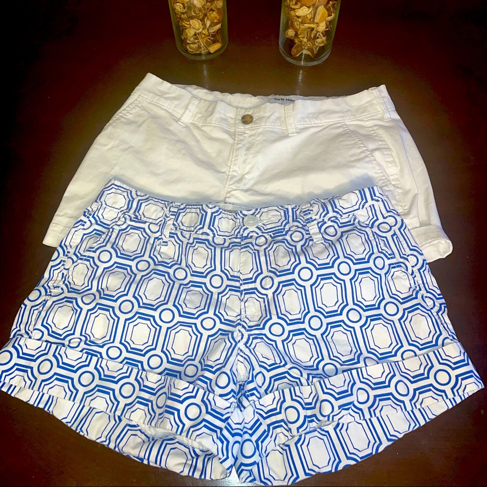 🔥🔥Bundle Alert (2) pairs of  Old Navy Shorts 🩳 Size 4